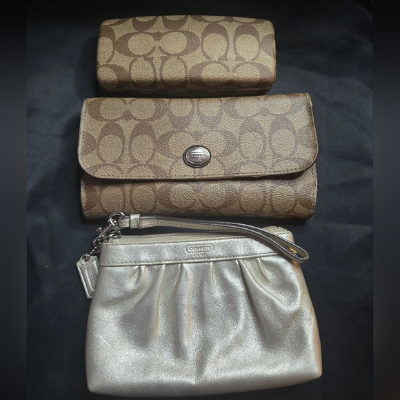 Coach 3-Piece Accessory Bundle – Wallet, Wristlet & Glasses Case - Picture 3 of 16